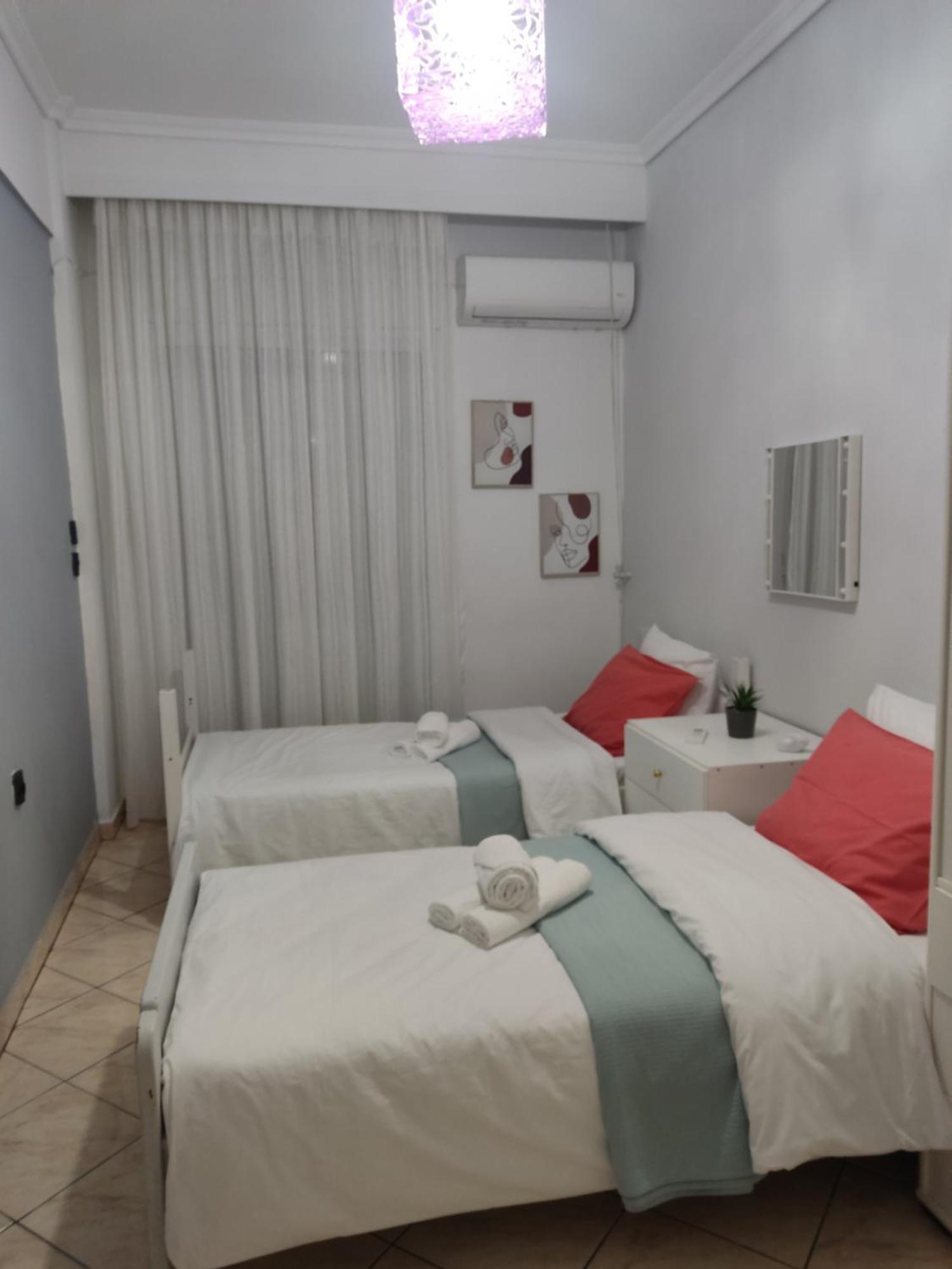 Rafaela'S Apartment Kavala Esterno foto